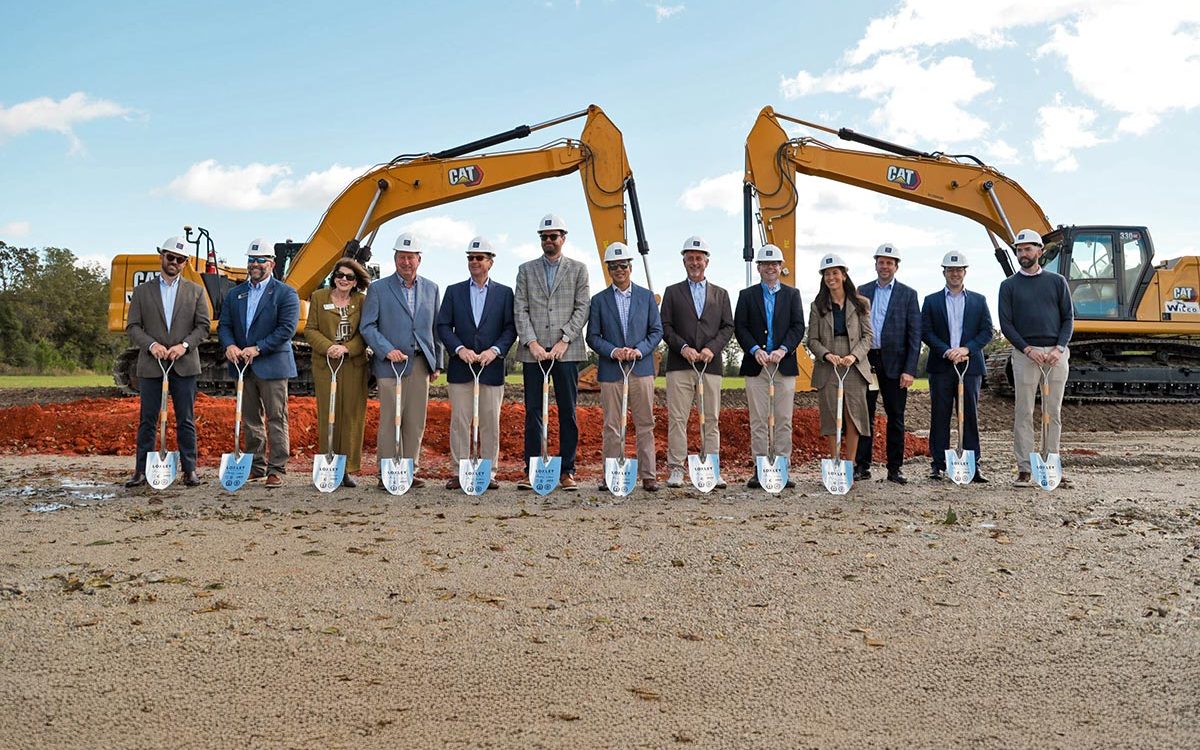 feature_BCLHubBreaksGround​